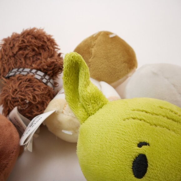 Star Wars Hallmark Itty Bittys Lot of 7 Luke C3P0 Yoda Obi Wan Chewbacca Toys - Picture 8 of 10